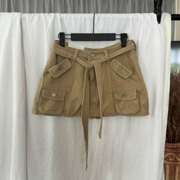 NWT CiCi fashion studio- y2k khaki low rise cargo mini skirt- Large - Picture 1 of 7
